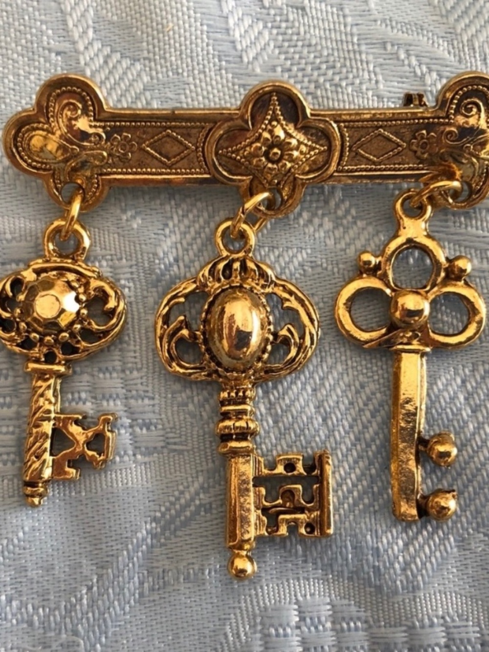 Keys Brooch